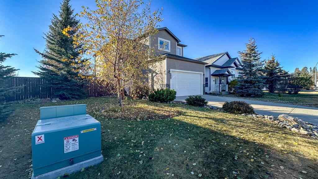 MLS® A2267286 - 211 11 Avenue NE in NONE Sundre, Residential