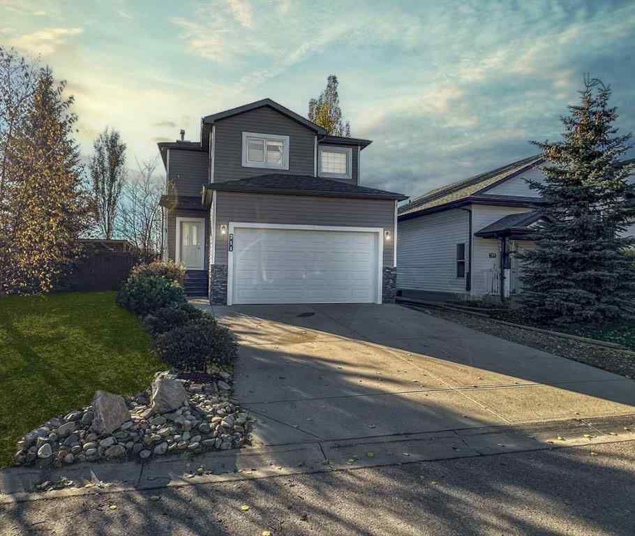 MLS® A2267286 - 211 11 Avenue NE in NONE Sundre, Residential