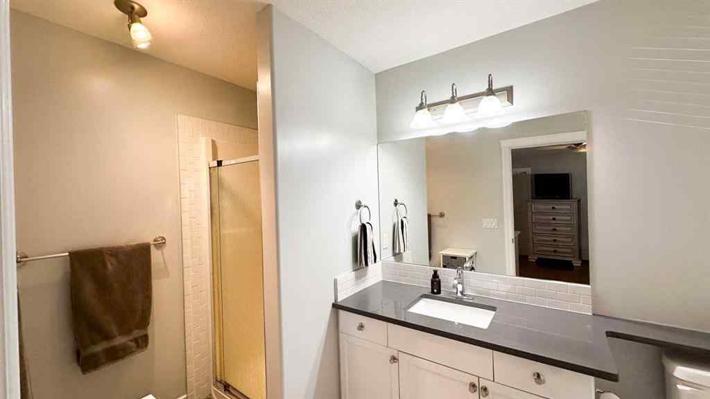 MLS® A2267286 - 211 11 Avenue NE in NONE Sundre, Residential