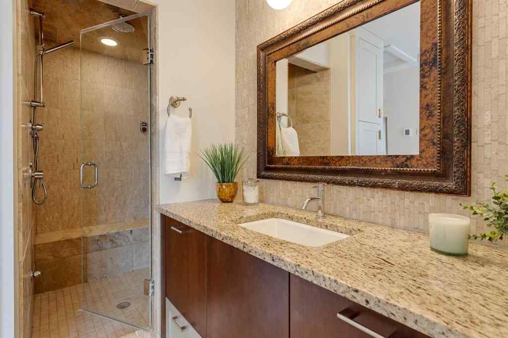 MLS® A2267290 - 2005 32 Avenue SW in South Calgary Calgary, Residential