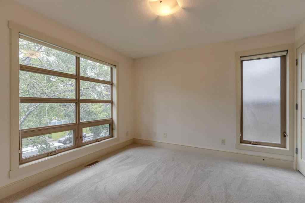 MLS® A2267290 - 2005 32 Avenue SW in South Calgary Calgary, Residential