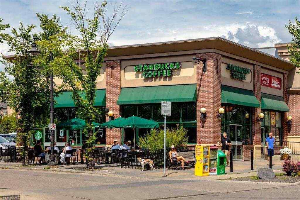 MLS® A2267290 - 2005 32 Avenue SW in South Calgary Calgary, Residential