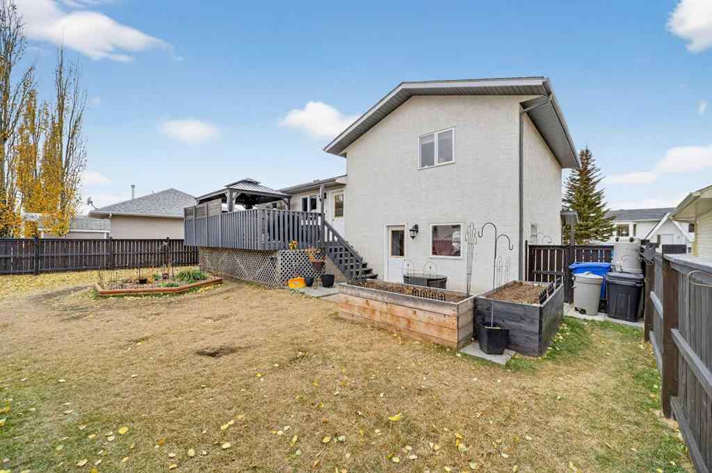 MLS® A2267294 - 225 10 Avenue NE in NONE Sundre, Residential