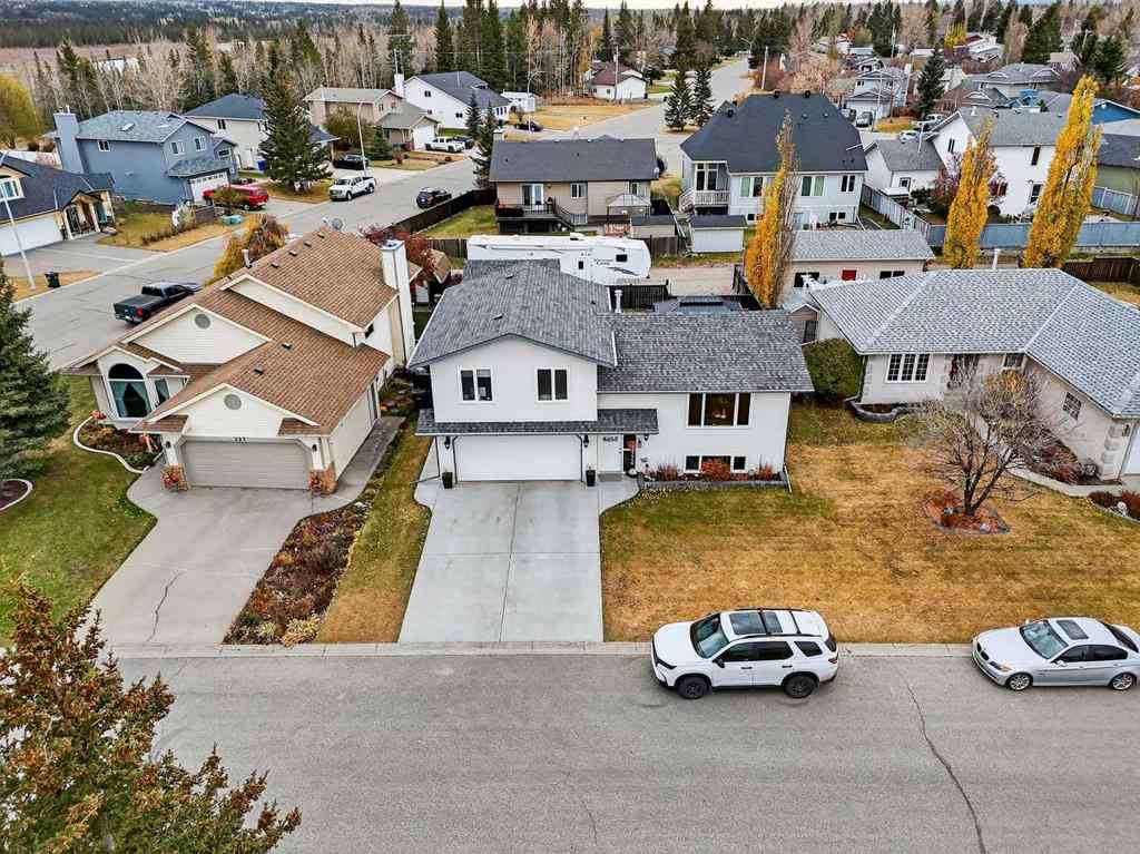 MLS® A2267294 - 225 10 Avenue NE in NONE Sundre, Residential