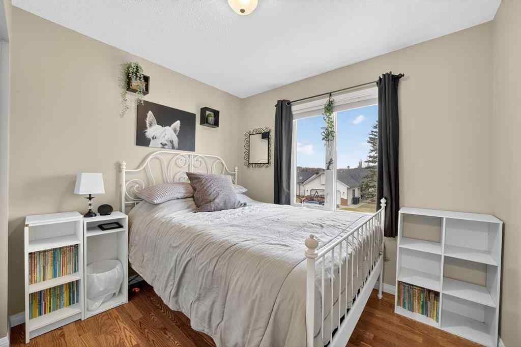 MLS® A2267294 - 225 10 Avenue NE in NONE Sundre, Residential