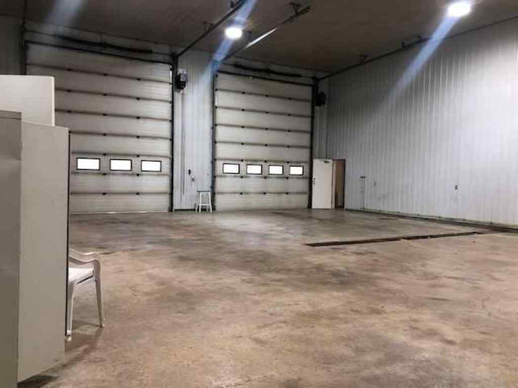 MLS&reg; # A2267295 - 11816 95 Street  in NONE High Level, Commercial Open Houses