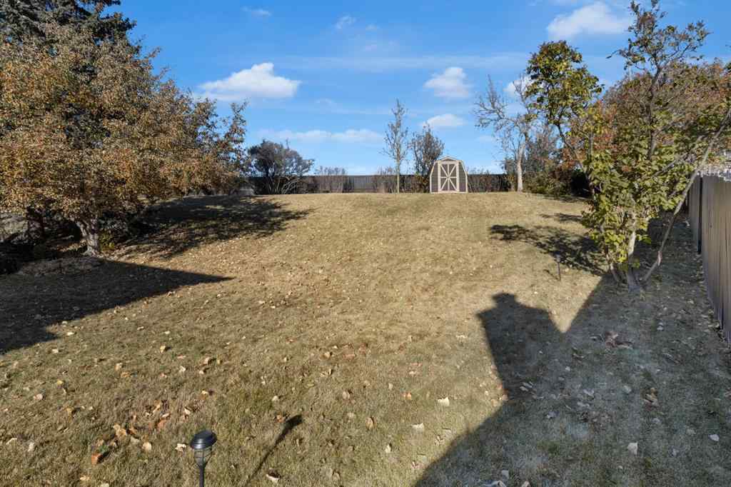 MLS® A2267296 - 224 Ranchridge Bay NW in Ranchlands Calgary, Residential