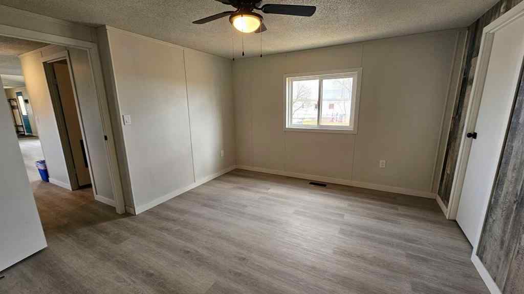 MLS® A2267297 - 4404 PARK Crescent  in NONE Coronation, Residential