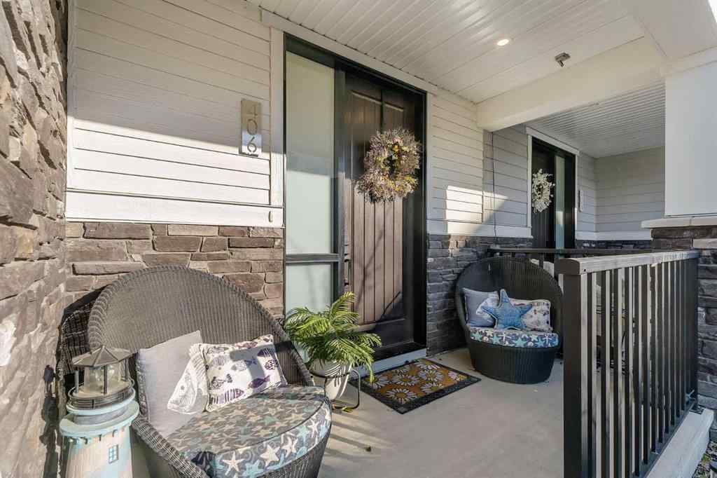 MLS® A2267304 - 406 Crestridge Common SW in Crestmont Calgary, Residential