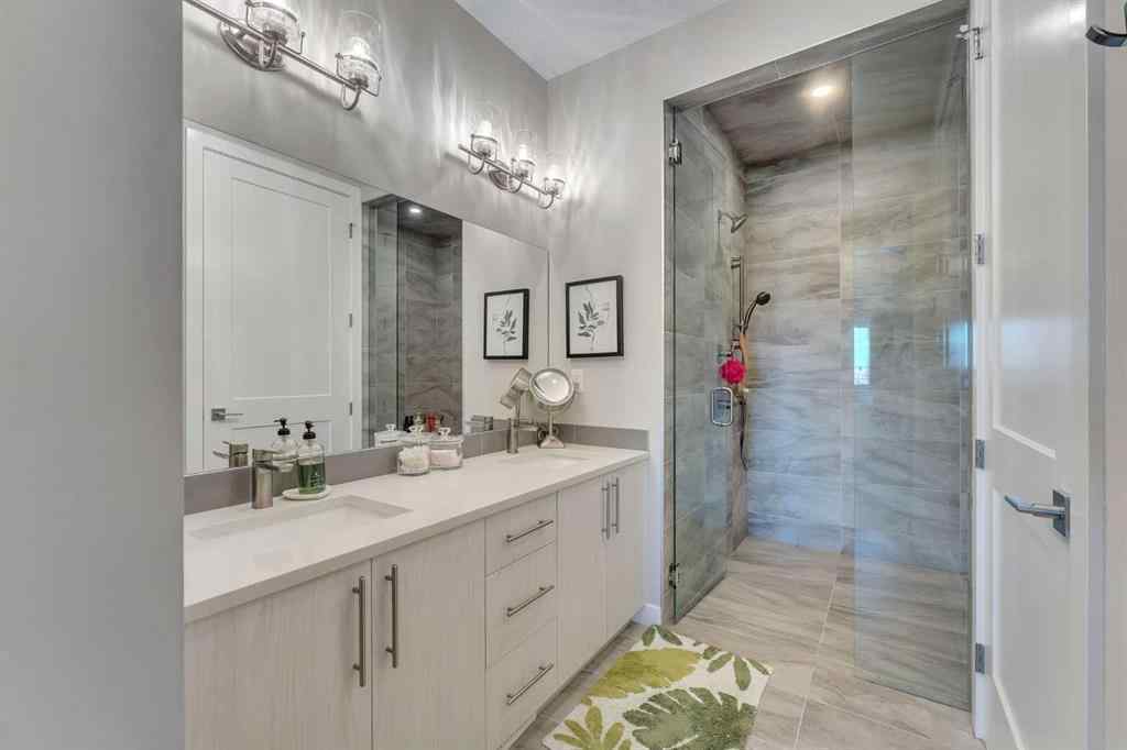 MLS® A2267304 - 406 Crestridge Common SW in Crestmont Calgary, Residential