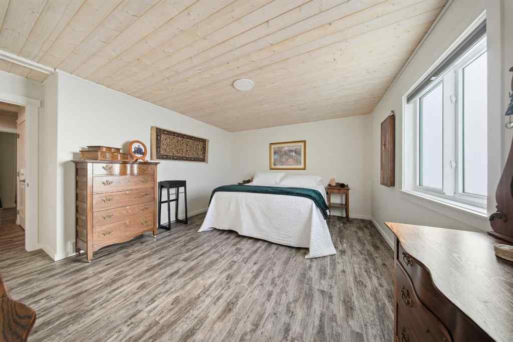 MLS® A2267310 - 69 Mackenzie Avenue  in Mackenzie Ranch Estates Lacombe, Residential