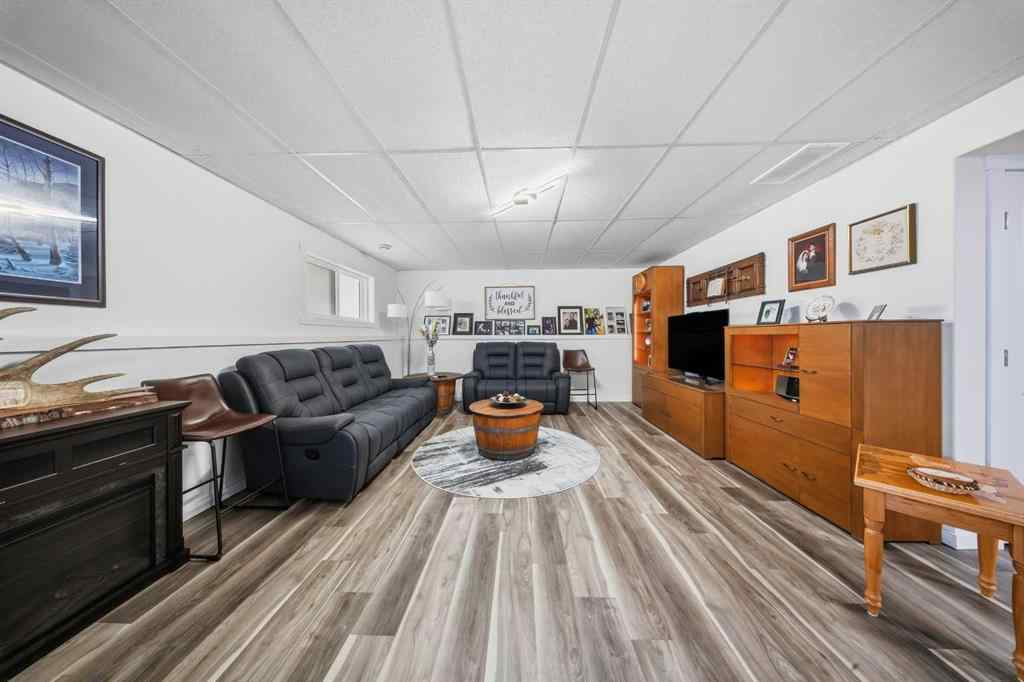 MLS® A2267310 - 69 Mackenzie Avenue  in Mackenzie Ranch Estates Lacombe, Residential