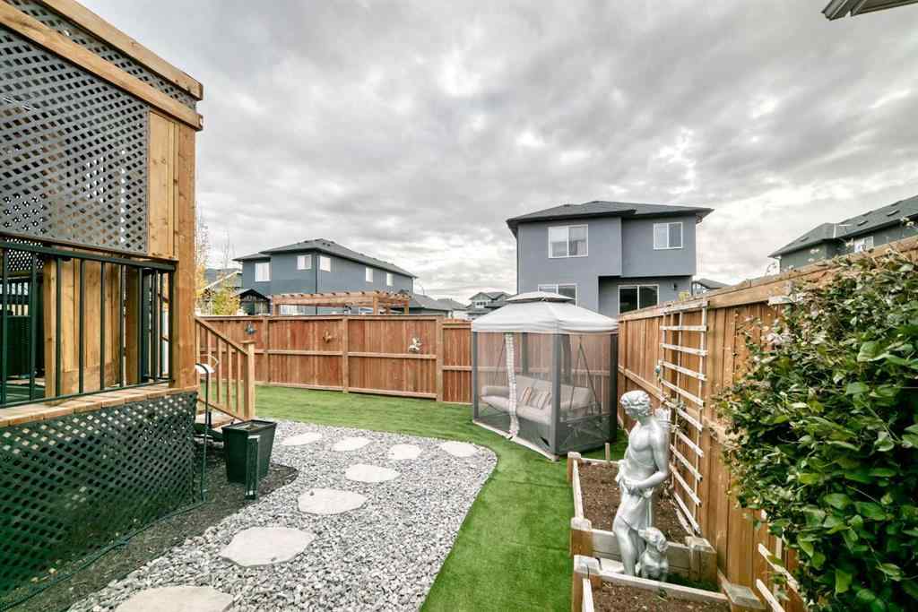 MLS® A2267311 - 1368 Lackner Boulevard  in NONE Carstairs, Residential