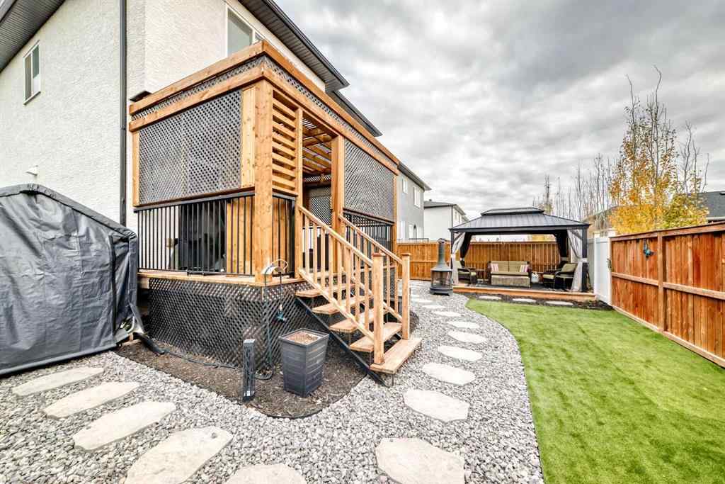 MLS® A2267311 - 1368 Lackner Boulevard  in NONE Carstairs, Residential