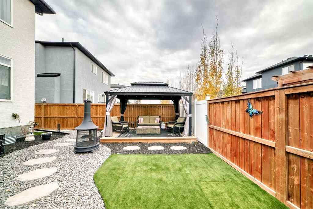 MLS® A2267311 - 1368 Lackner Boulevard  in NONE Carstairs, Residential