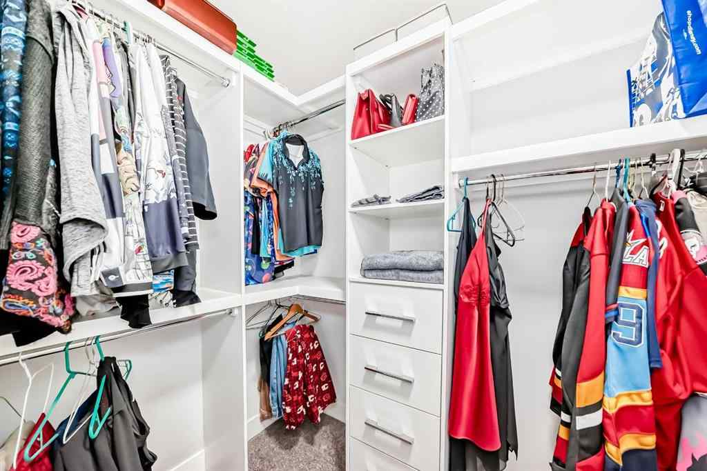 MLS® A2267311 - 1368 Lackner Boulevard  in NONE Carstairs, Residential