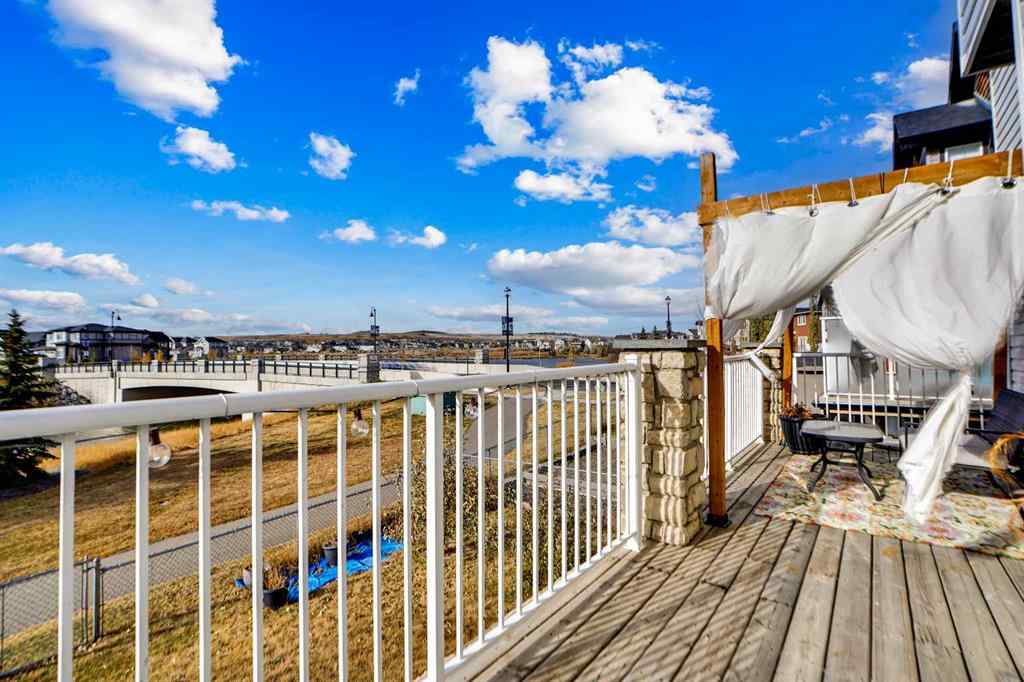 MLS® A2267313 - 1065 Channelside Drive SW in Canals Airdrie, Residential