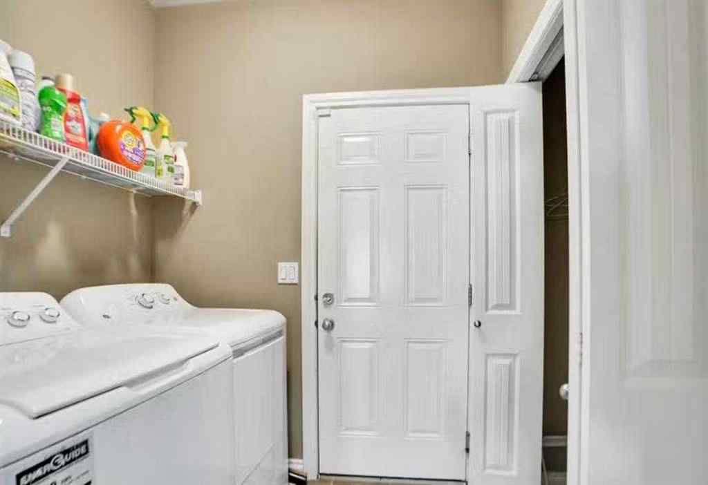 MLS® A2267313 - 1065 Channelside Drive SW in Canals Airdrie, Residential
