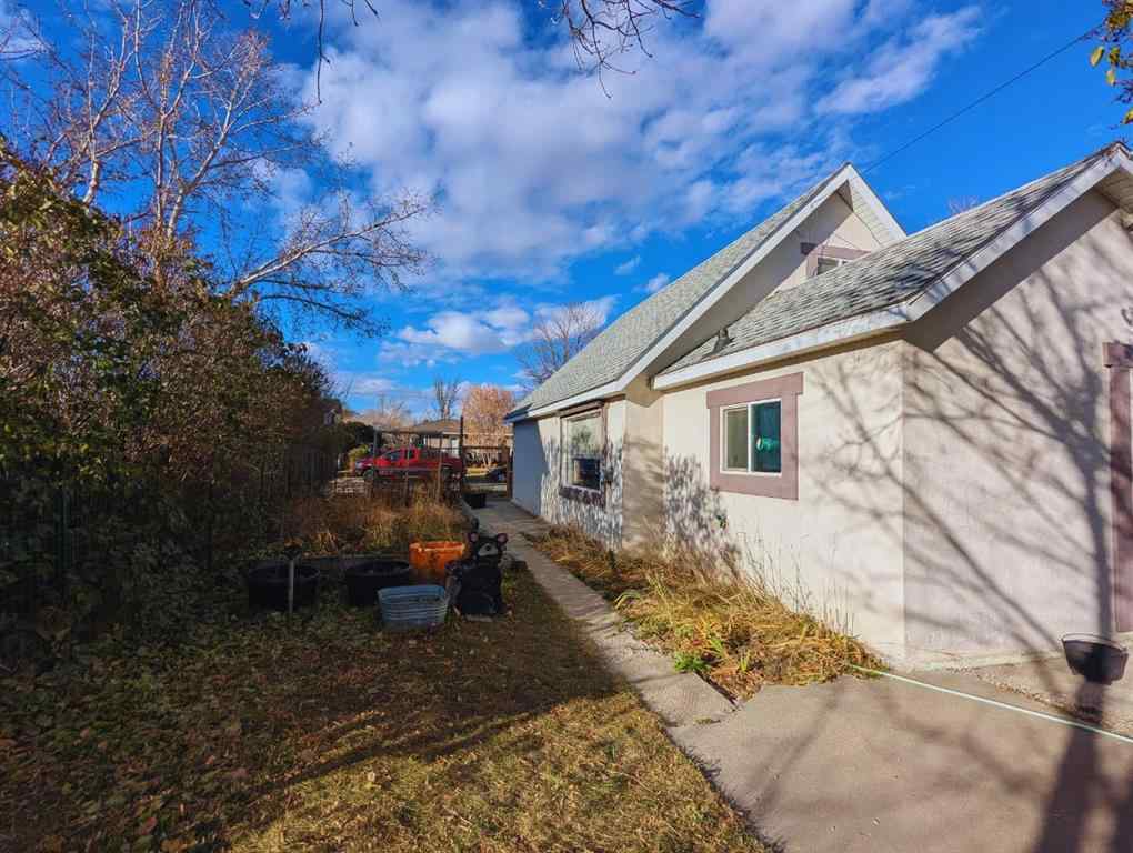 MLS® A2267316 - 119 47 Avenue W in NONE Claresholm, Residential