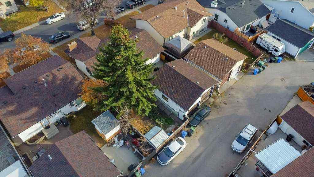 MLS® A2267317 - 459 Templevale Drive NE in Temple Calgary, Residential