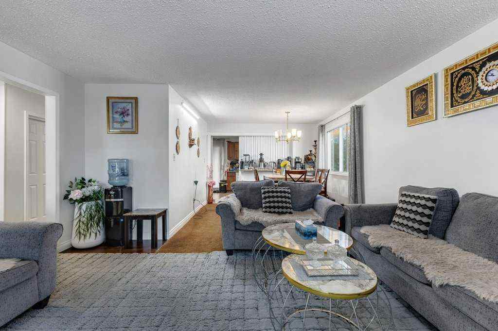 MLS® A2267317 - 459 Templevale Drive NE in Temple Calgary, Residential