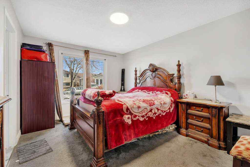 MLS® A2267317 - 459 Templevale Drive NE in Temple Calgary, Residential