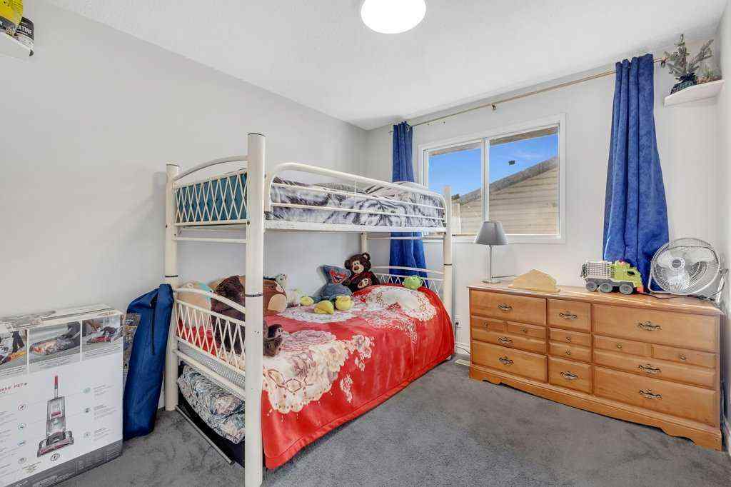 MLS® A2267317 - 459 Templevale Drive NE in Temple Calgary, Residential