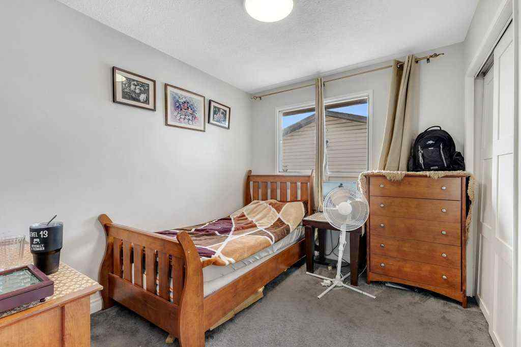 MLS® A2267317 - 459 Templevale Drive NE in Temple Calgary, Residential