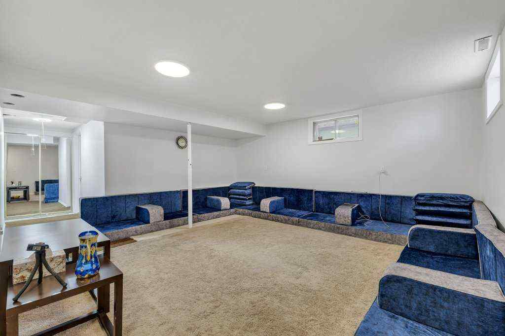 MLS® A2267317 - 459 Templevale Drive NE in Temple Calgary, Residential