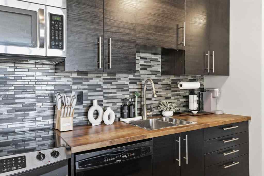 MLS&reg; # A2267319 - Unit #604 1015 14 Avenue SW in Beltline Calgary, Residential Open Houses