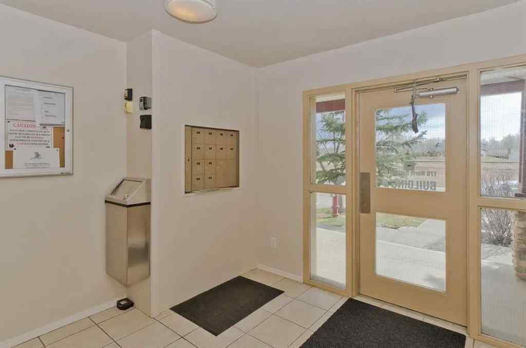 MLS® A2267320 - Unit #17 170 N Railway Street  in Heritage Okotoks Okotoks, Residential