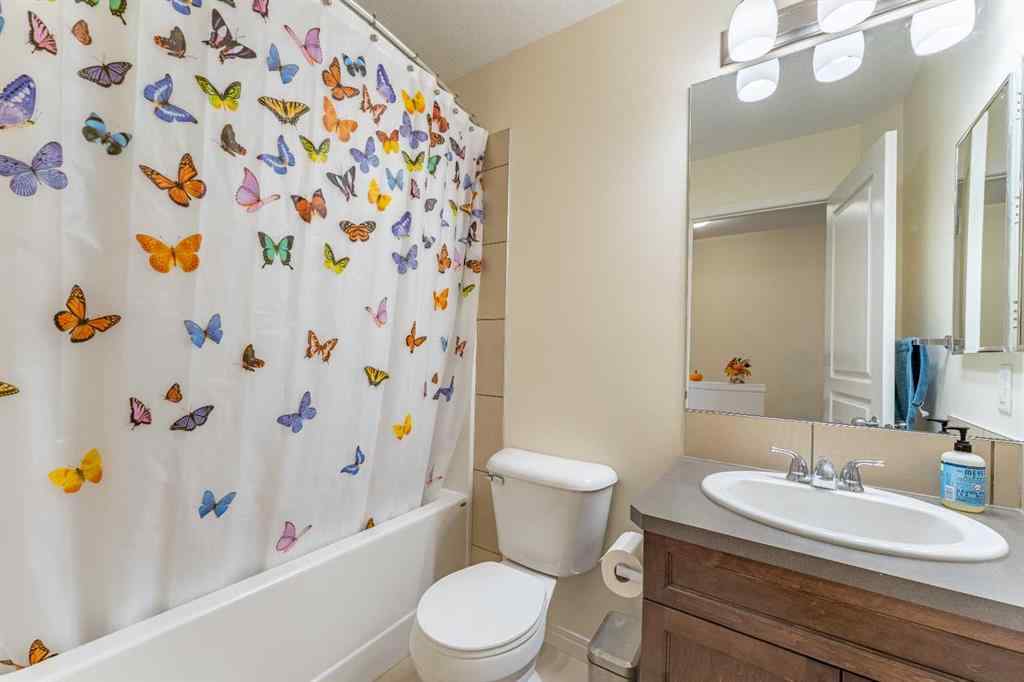 MLS® A2267324 - 37 Auburn Bay Link SE in Auburn Bay Calgary, Residential