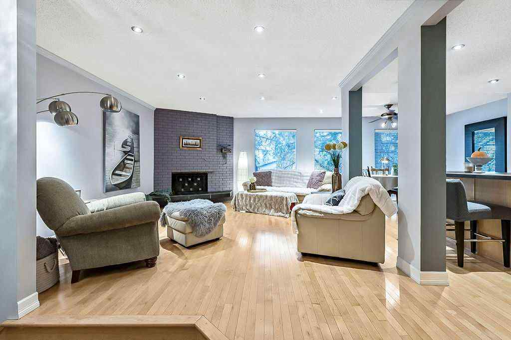 MLS® A2267325 - 5279 Dalcroft Crescent NW in Dalhousie Calgary, Residential