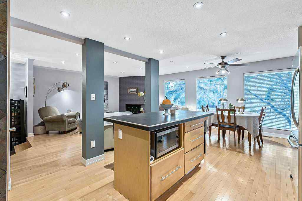 MLS® A2267325 - 5279 Dalcroft Crescent NW in Dalhousie Calgary, Residential