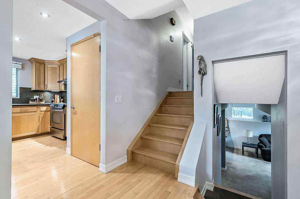 MLS® A2267325 - 5279 Dalcroft Crescent NW in Dalhousie Calgary, Residential