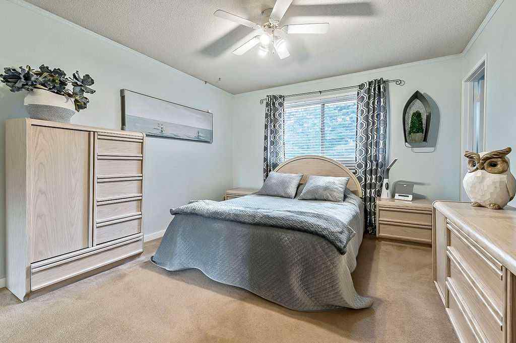 MLS® A2267325 - 5279 Dalcroft Crescent NW in Dalhousie Calgary, Residential