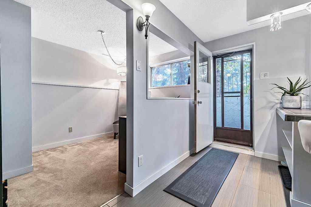 MLS® A2267325 - 5279 Dalcroft Crescent NW in Dalhousie Calgary, Residential