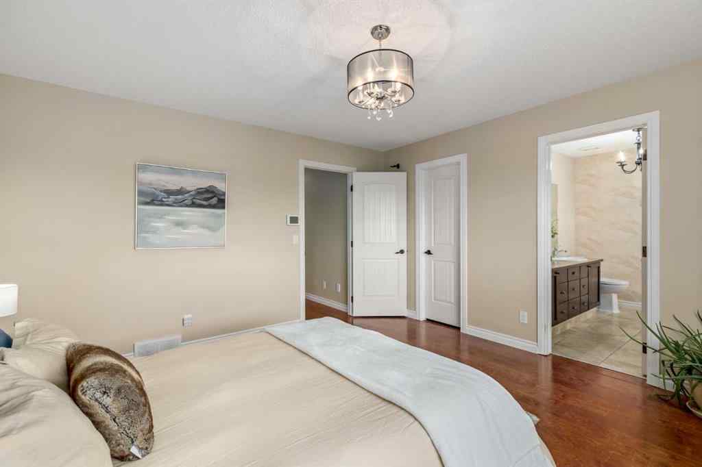 MLS® A2267329 - 40 Heritage Hill  in Heritage Hills Cochrane, Residential