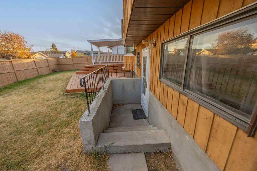 MLS® A2267332 - 80 Templewood Road NE in Temple Calgary, Residential