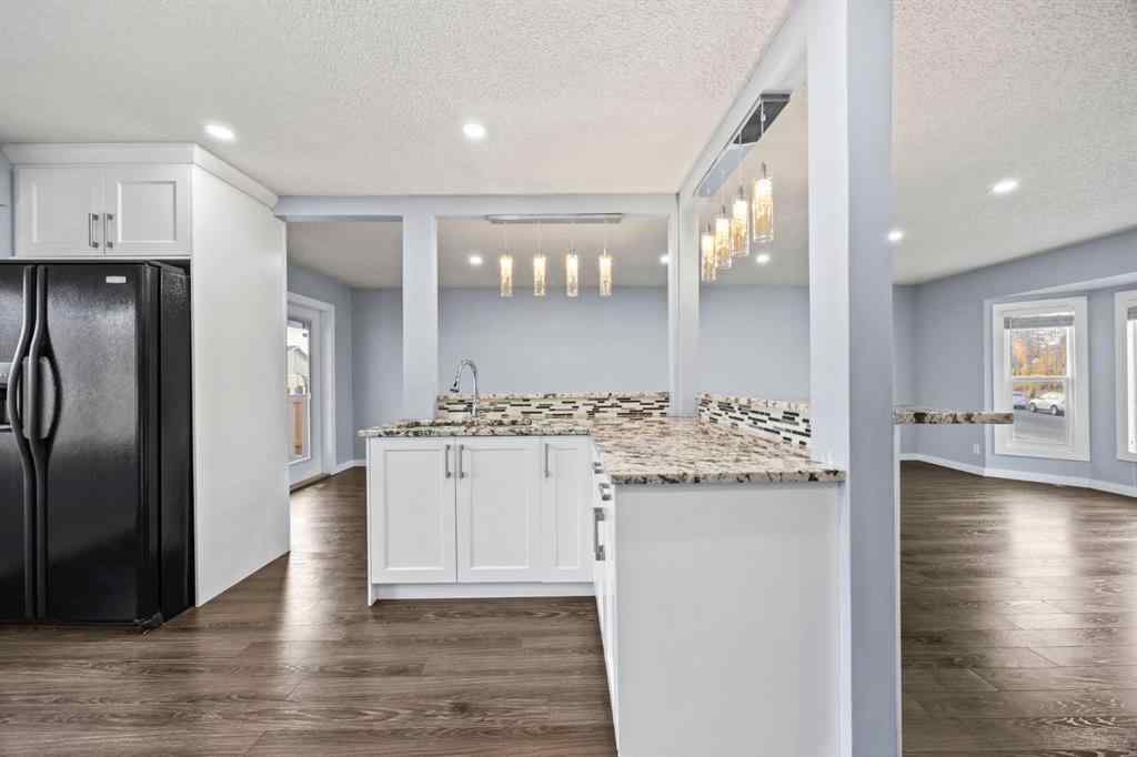 MLS® A2267332 - 80 Templewood Road NE in Temple Calgary, Residential