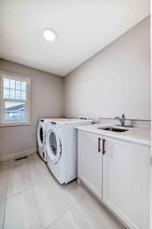 MLS® A2267335 - 146 Saddlebred Place  in Heartland Cochrane, Residential