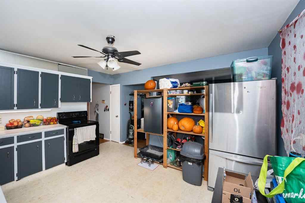 MLS® A2267336 - 4524 73 Street NW in Bowness Calgary, Residential