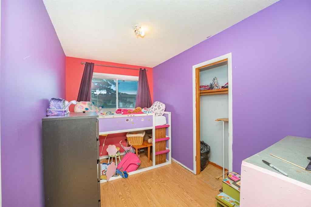 MLS® A2267336 - 4524 73 Street NW in Bowness Calgary, Residential