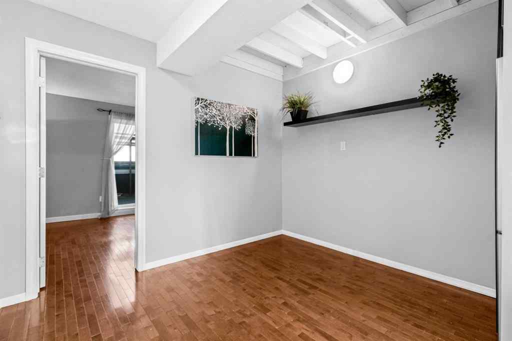 MLS® A2267338 - Unit #8 3726 Centre Street NE in Highland Park Calgary, Residential