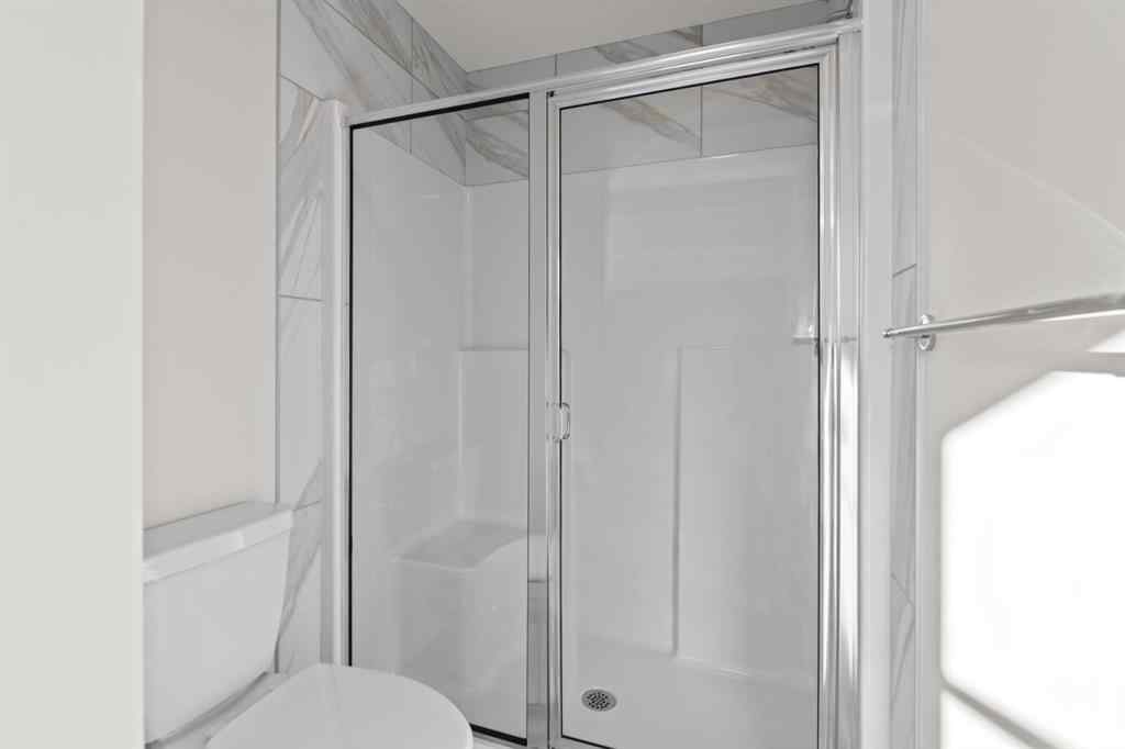 MLS® A2267340 - 476 Lewiston Landing NE in Lewisburg Calgary, Residential