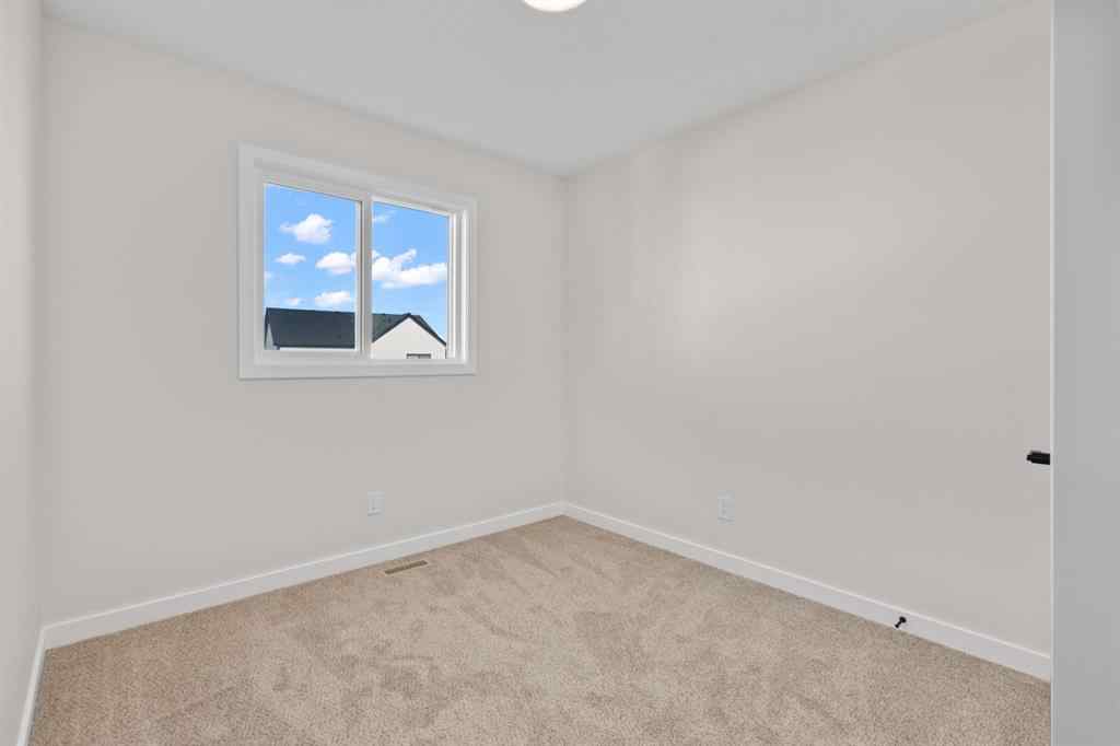 MLS® A2267340 - 476 Lewiston Landing NE in Lewisburg Calgary, Residential