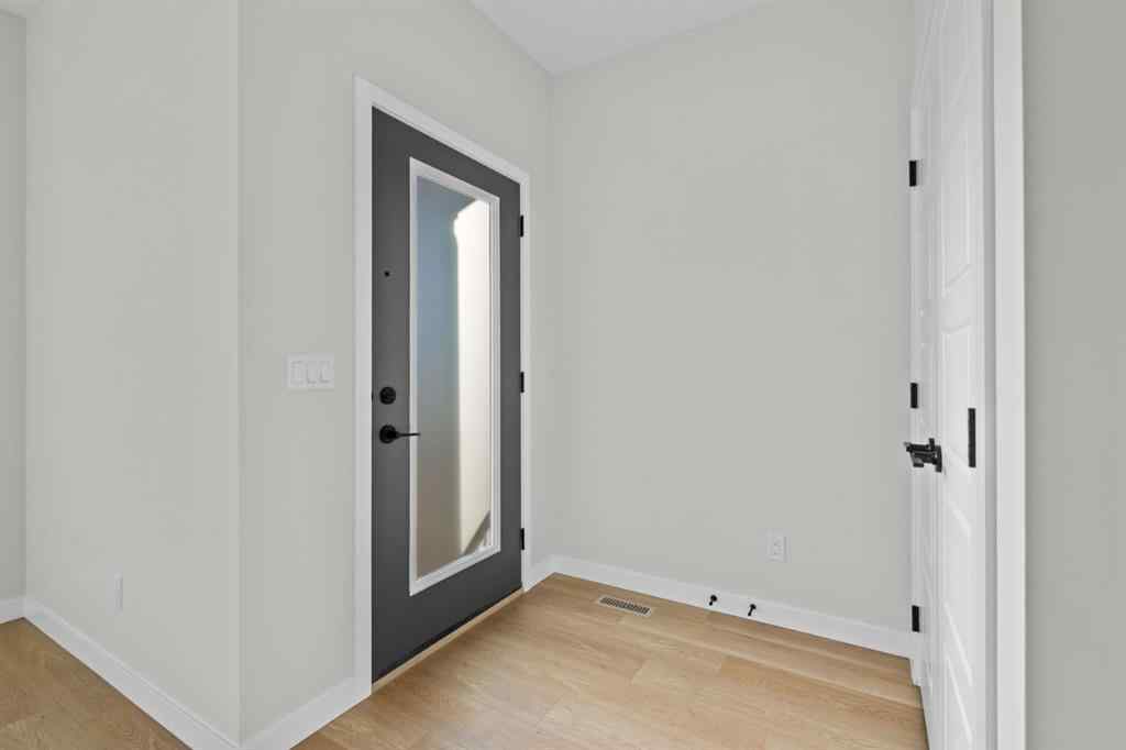 MLS® A2267340 - 476 Lewiston Landing NE in Lewisburg Calgary, Residential