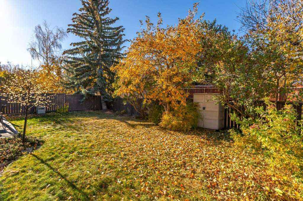 MLS® A2267342 - 11 Bernard Place NW in Beddington Heights Calgary, Residential