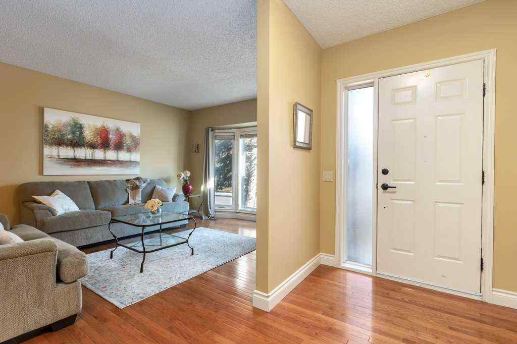 MLS® A2267342 - 11 Bernard Place NW in Beddington Heights Calgary, Residential