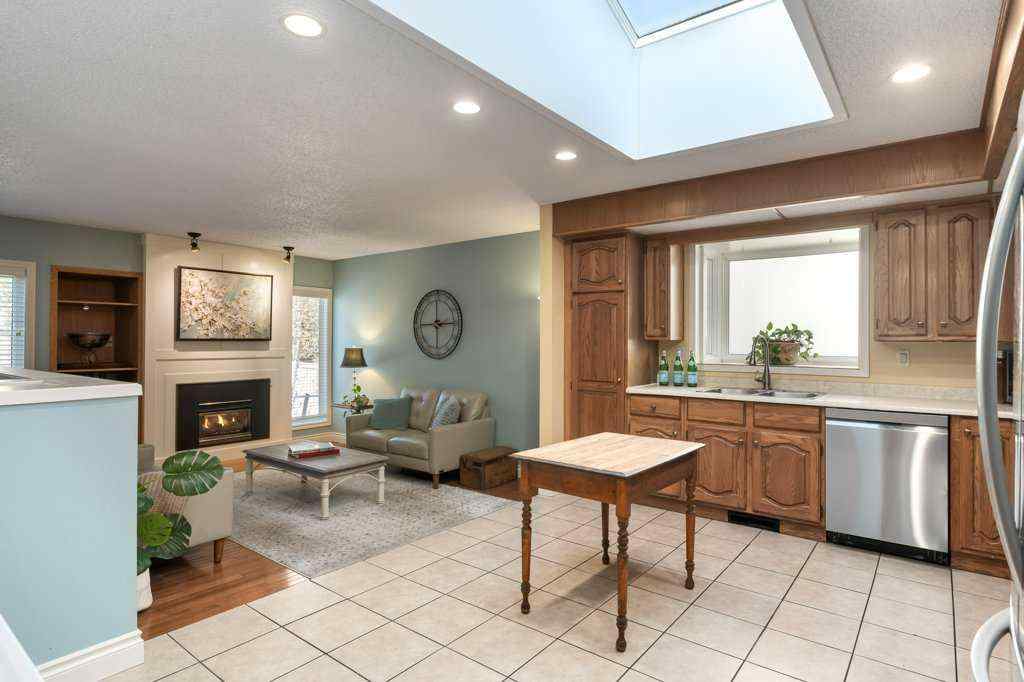 MLS® A2267342 - 11 Bernard Place NW in Beddington Heights Calgary, Residential